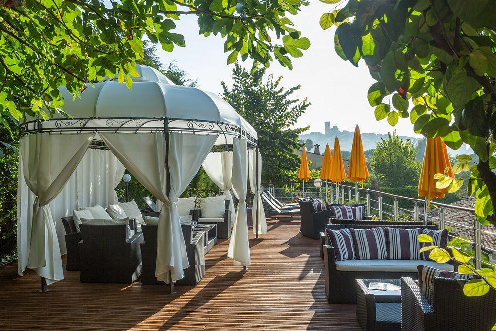 Le Hameau Hotel แซงต์-ปอล-เดอ-วองส์ ภายนอก รูปภาพ