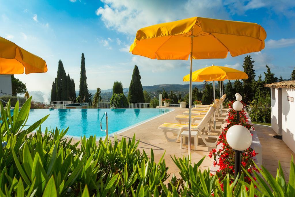 Le Hameau Hotel แซงต์-ปอล-เดอ-วองส์ ภายนอก รูปภาพ