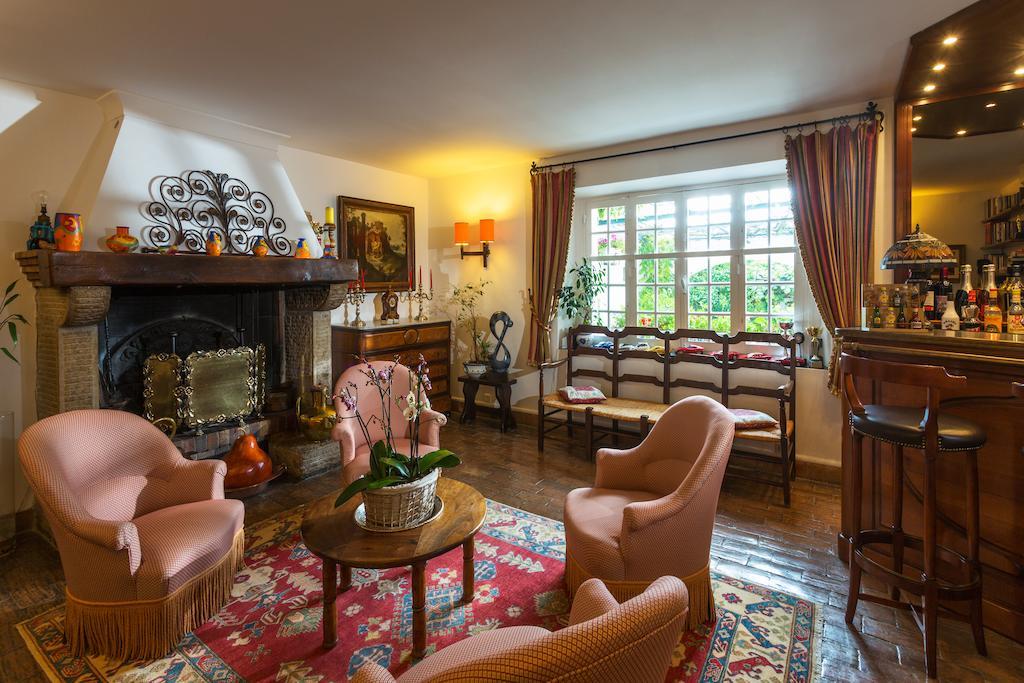 Le Hameau Hotel แซงต์-ปอล-เดอ-วองส์ ภายนอก รูปภาพ